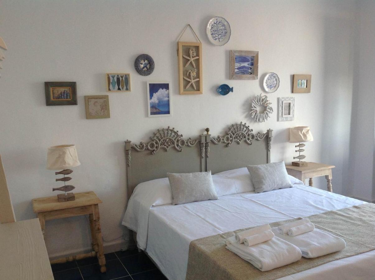 La Sciara Resort Hotel 스트롬볼리 외부 사진