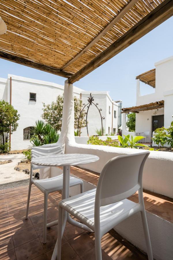La Sciara Resort Hotel 스트롬볼리 외부 사진