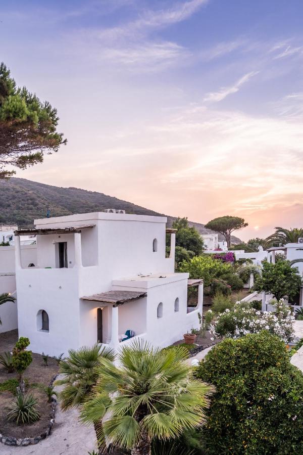 La Sciara Resort Hotel 스트롬볼리 외부 사진
