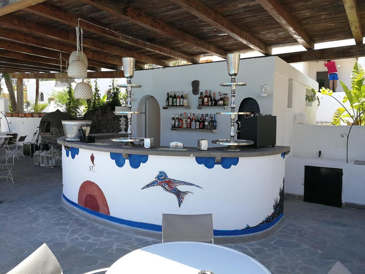 La Sciara Resort Hotel 스트롬볼리 외부 사진